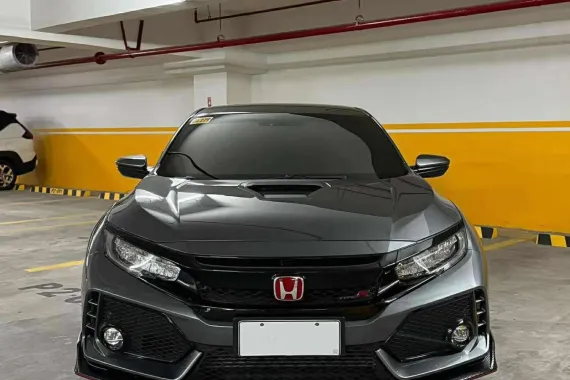 HOT!!! 2019 Honda Civic Type R FK8 for sale at affordable price! 