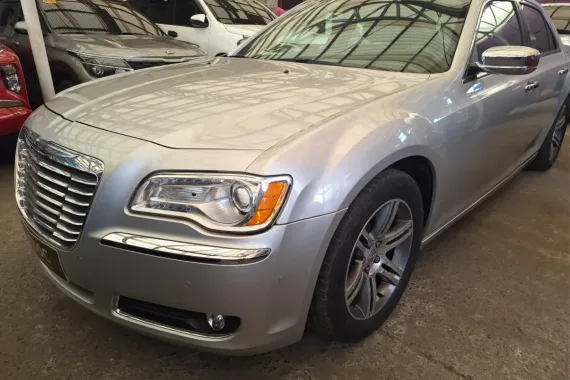2013 Chrysler 300c Automatic 