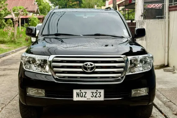 HOT!!! 2010 Toyota Land Cruiser 200 (LC200) VX for sale at affordable price!