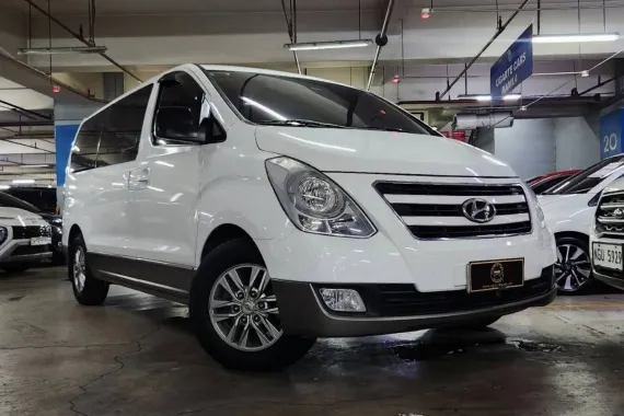 2016 Hyundai Grand Starex 2.5L DSL AT 2-TONE