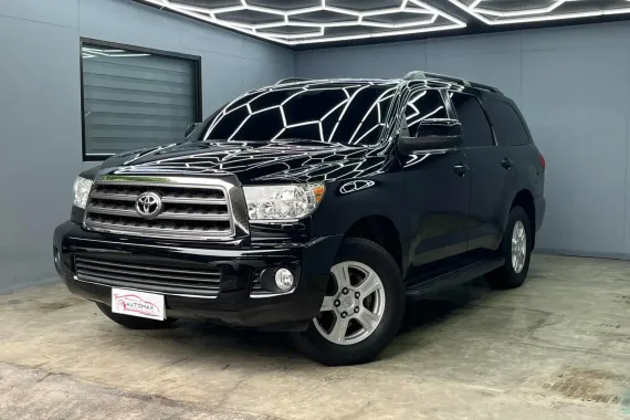  2015 Toyota Sequoia