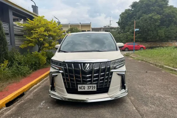 HOT!!! 2018 Toyota Alphard for sale at affordable price! 
