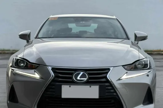 HOT!!! 2018 Lexus IS350 
