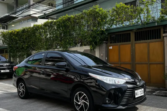 2025 Toyota Vios 1.3 XLE CVT Black Nelson Estacio 09176750603
