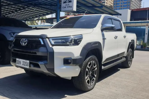 HOT sale! White 2024 Toyota Hilux Pickup cheap price