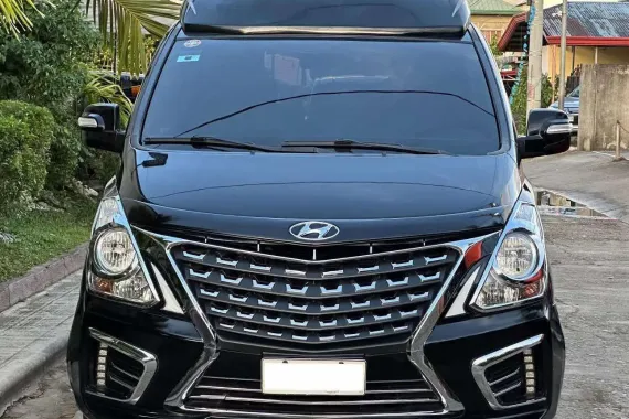 HOT!!! 2018 Hyundai Grand Starex VIP Toyale Limousine for sale at affordable price! 