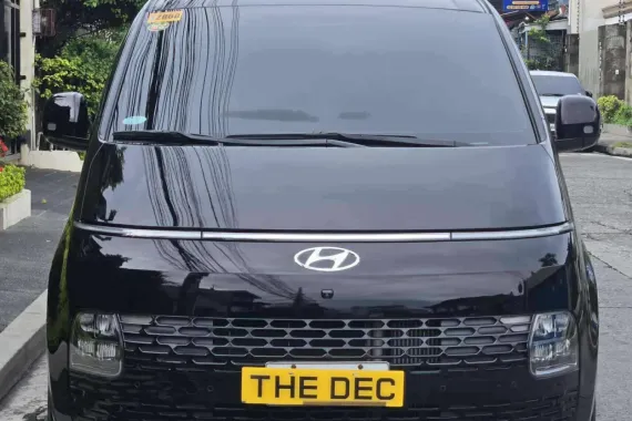 HOT!!! 2023 Hyundai Staria GLS for sale at affordable price! 