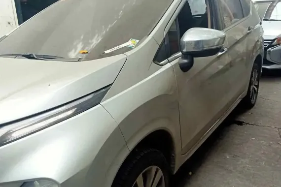 Sell 2nd hand 2023 Nissan Livina VE 1.5 AT