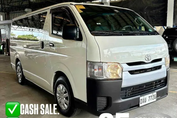 2021 TOYOTA HIACE COMMUTER Manual