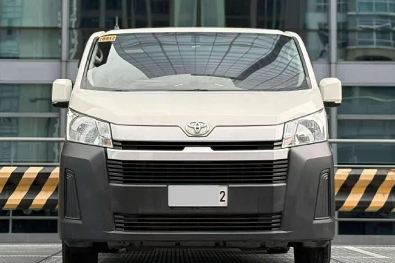 🔥 2019 Toyota HiAce Commuter Deluxe 2.8 MT Diesel 👩𝗕𝗲𝗹𝗹𝗮📲 𝟬𝟵𝟵𝟱 𝟴𝟰𝟮 𝟵𝟲𝟰𝟮