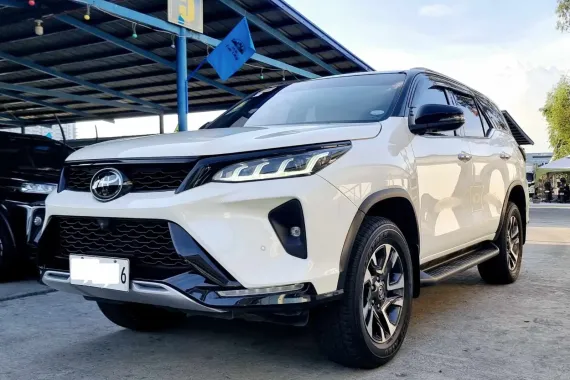 Selling Pearlwhite 2021 Toyota Fortuner 2.8 LTD Pearl Diesel 4x2 AT
