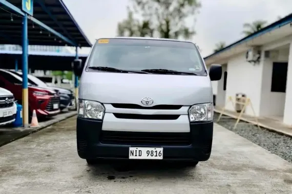 Sell pre-owned 2022 Toyota Hiace  Commuter 3.0 M/T