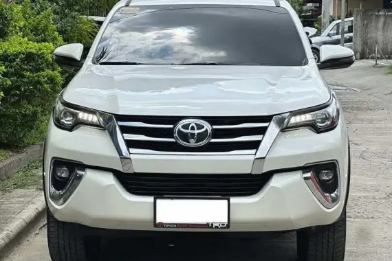 HOT!!! 2018 Toyota Fortuner V 4x4 for sale at affordable price! 