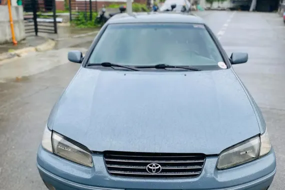 Second hand Grey 2000 Toyota Camry  for sale - NEGOTIABLE 