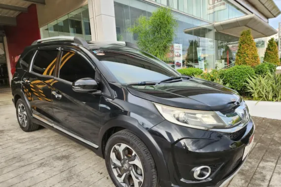 Pre-owned 2017 Honda BR-V  1.5 V CVT for sale in good condition