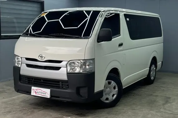 2022 Toyota Hiace  Commuter 3.0 M/T