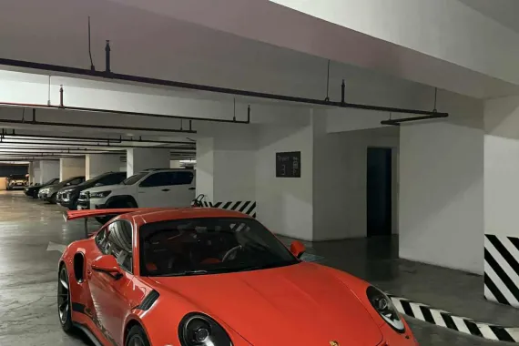 HOT!!! 2017 Porsche GT3RS 991.1 for sale at affordable price!