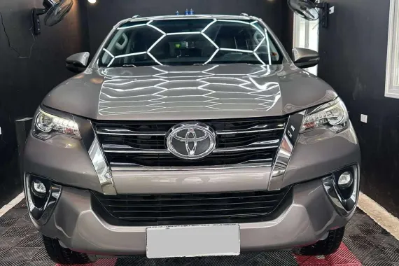 HOT!!! 2018 Toyota Fortuner V 4x2 for sale at affordable price! 
