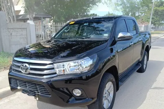 2019 TOYOTA HILUX 4x4 MANUAL 2.8G