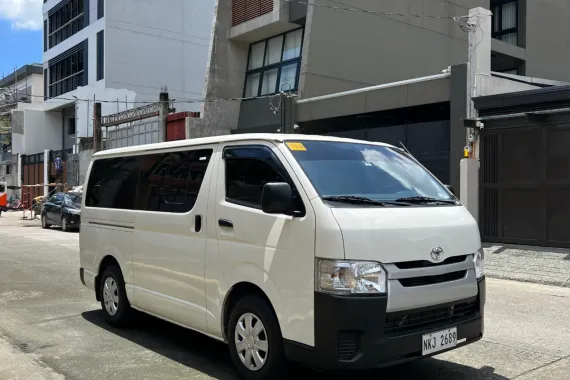 2024 Toyota Hiace Commuter 3.0 Manual 2️⃣3️⃣0️⃣K ALL IN Nelson Estacio 09176750603