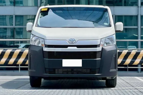 2025 Toyota Hiace Commuter 2.8 Deluxe Dsl MT 🔥𝐉𝐄𝐒𝐒𝐄𝐍 𝐌𝐄𝐍𝐃𝐎𝐙𝐀 🙋‍♂️☎️ 09279850198