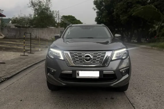 2020 nissan terra EL automatic