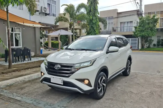 2022 Toyota Rush  1.5 G AT White (RUSH SALE)