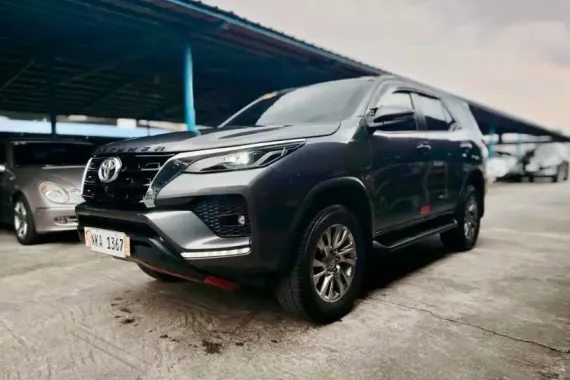 Pre-owned 2024 Toyota Fortuner  2.4 V Diesel 4x2 AT for sale in good condition