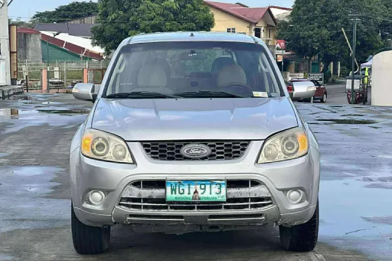 HOT!!! 2013 Ford Escape XLT 4x2 for sale at affordable price!