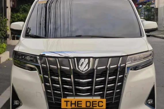 HOT!!!  2019 Toyota Alphard for sale at affordable price! 