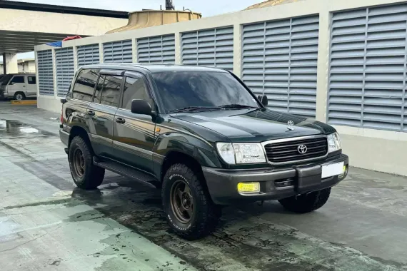 HOT!!! 1998 Toyota Land Cruiser 100 VXR (Dubai Version) for sale at affordable price! 