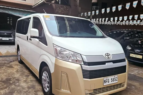 2022 Toyota Hiace Commuter Deluxe 2.8 MT DSL