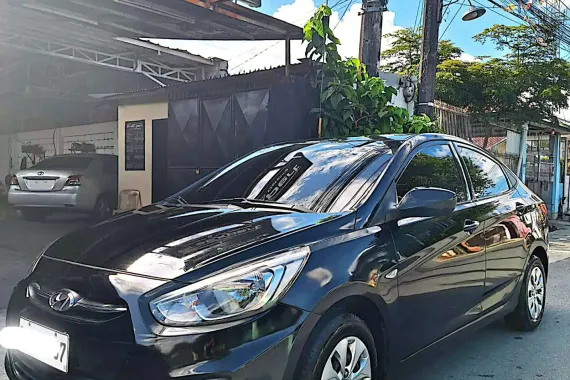 2018 Hyundai Accent A/T 45k Mileage