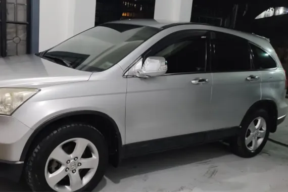 Pre-loved 2007 Honda CR-V SUV 2.0 / Crossover for sale
