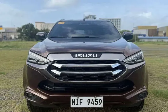 HOT!!! 2023 Isuzu MUX LS-E 3.0 for sale at affordable price! 