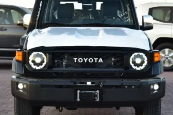 (40th Anniversary) 2026 Toyota Land Cruiser 76 Diesel A/T (Dubai Version) - LC76 LC 76 - Brand New