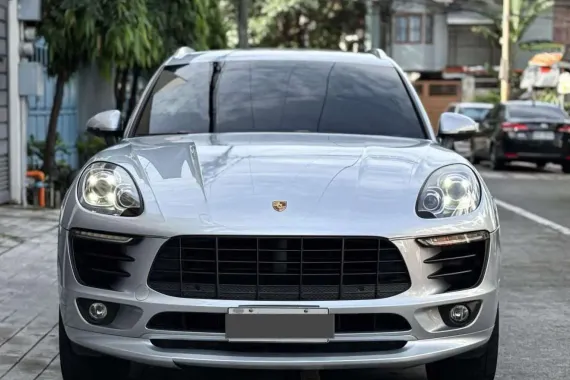 HOT!!! 2015 Porsche Macan “Chrono Package” for sale at affordable price! 