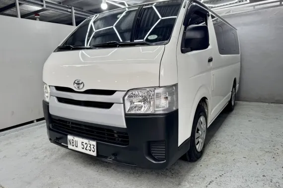 2017 Toyota Hiace Commuter 3.0 Manual Diesel FRESH