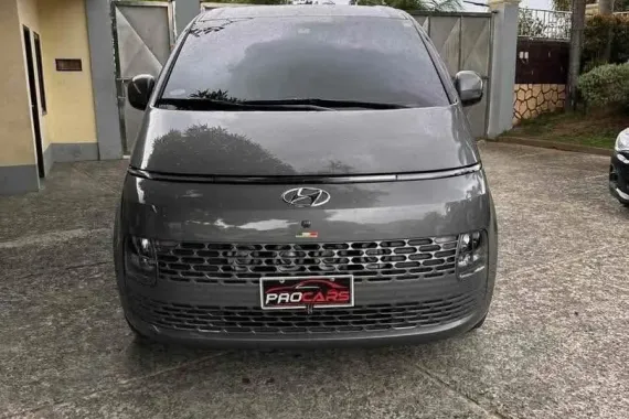 HOT!!! 2023 Hyundai Staria GLS for sale at affordable price! 