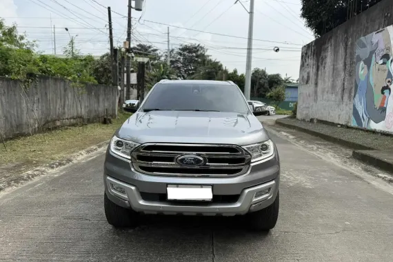 2017 ford everest titanuim with sunroof