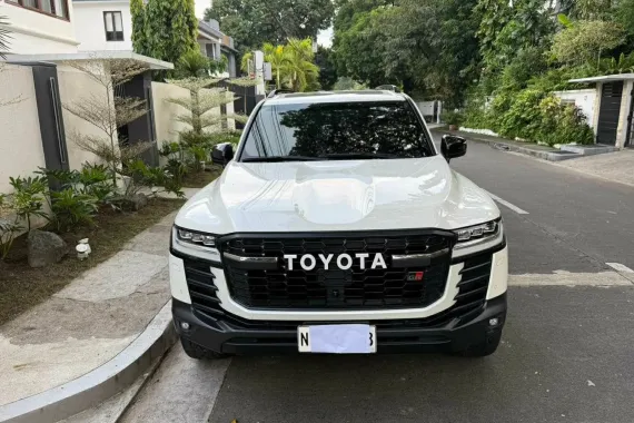 HOT!!! 2023 Toyota Land Cruiser LC300 GR for sale at affordable price! 