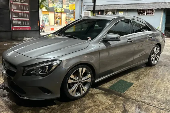 2017 Mercedes Benz CLA180| low mileage 33k km| clean paper ready to transfer| excellent condition 