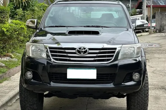 HOT!!! 2013 Toyota Hilux 4x4 Loaded for sale at affordable price! 