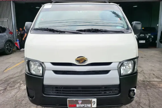 ✅Toyota Hiace Commuter 2023 3.0 50K KM Manual