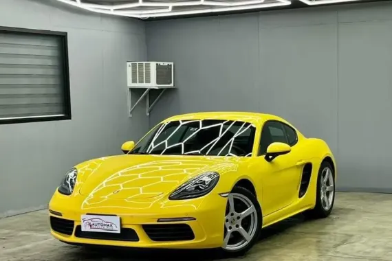 2017 Porsche 718 Cayman 