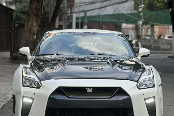 HOT!!!! 2017 Nissan GTR Premium for sale at affordable price! 