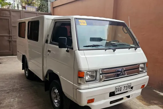 2022 Mitsubishi L300 FB Dual AC MT DSL