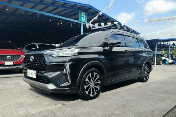 Sell Black 2023 Toyota Veloz V CVT in used