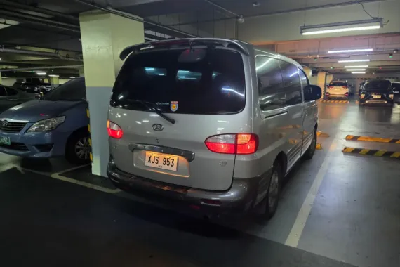 2nd hand 2003 Hyundai Starex  for sale in VERY good condition.  ORIGINAL ONE OWNER. OWNER DRIVEN 