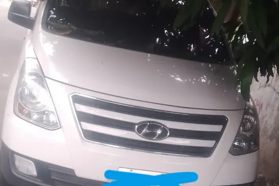 GRAND STAREX 2 GL 2017 MANUAL TCI